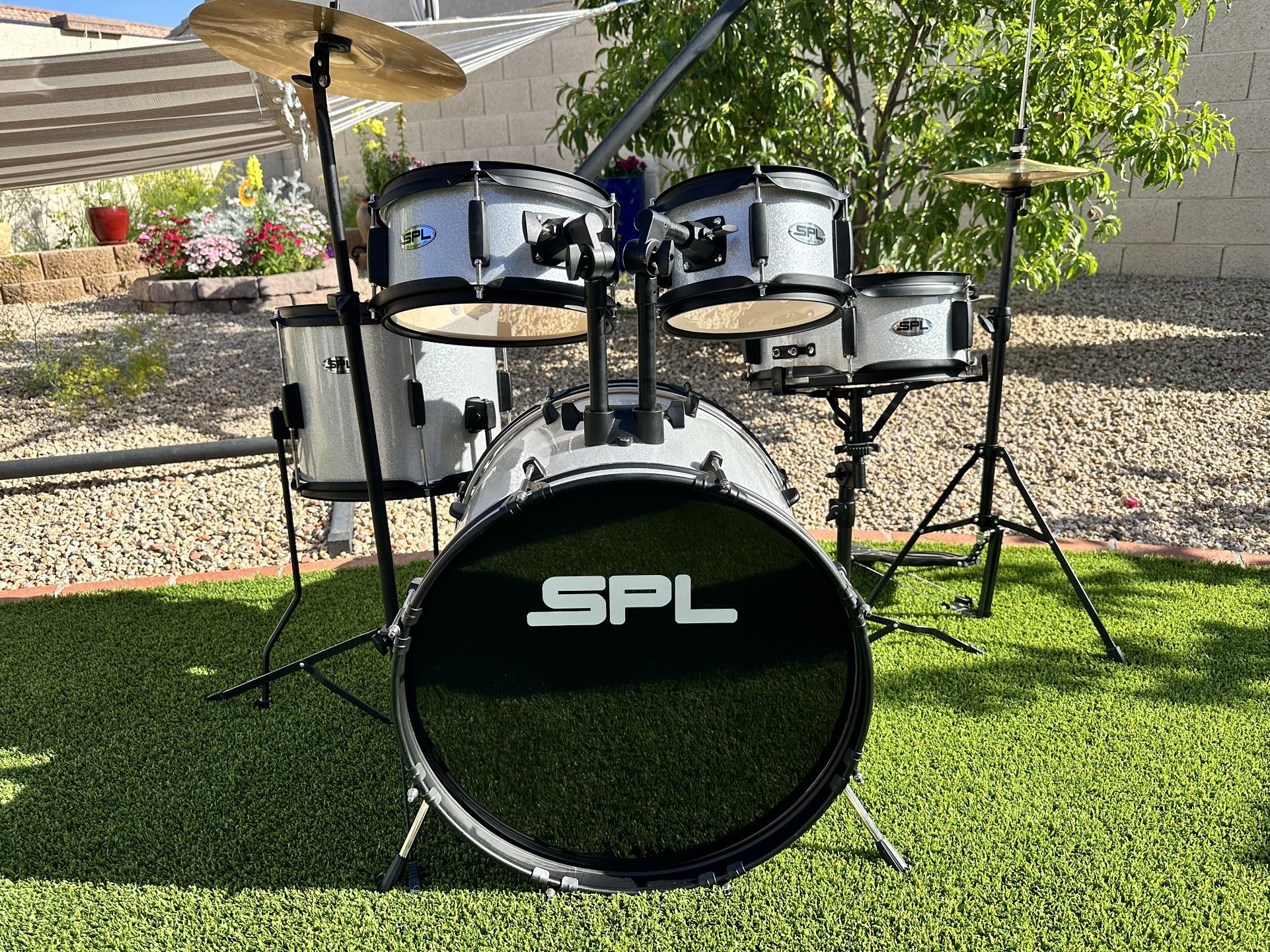 SPL Drum Kit Silver Metallic -5piece Junior Drum Set