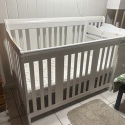 Storkcraft 5in1 Baby Crib
