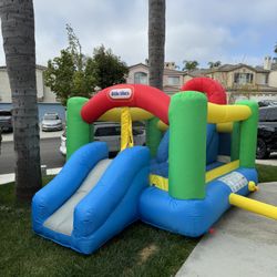 Little Tikes Jump 'n Double Slide Bouncer Jumpee