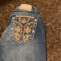 Boot Cut Beaner Jeans Skinny Size 9. 