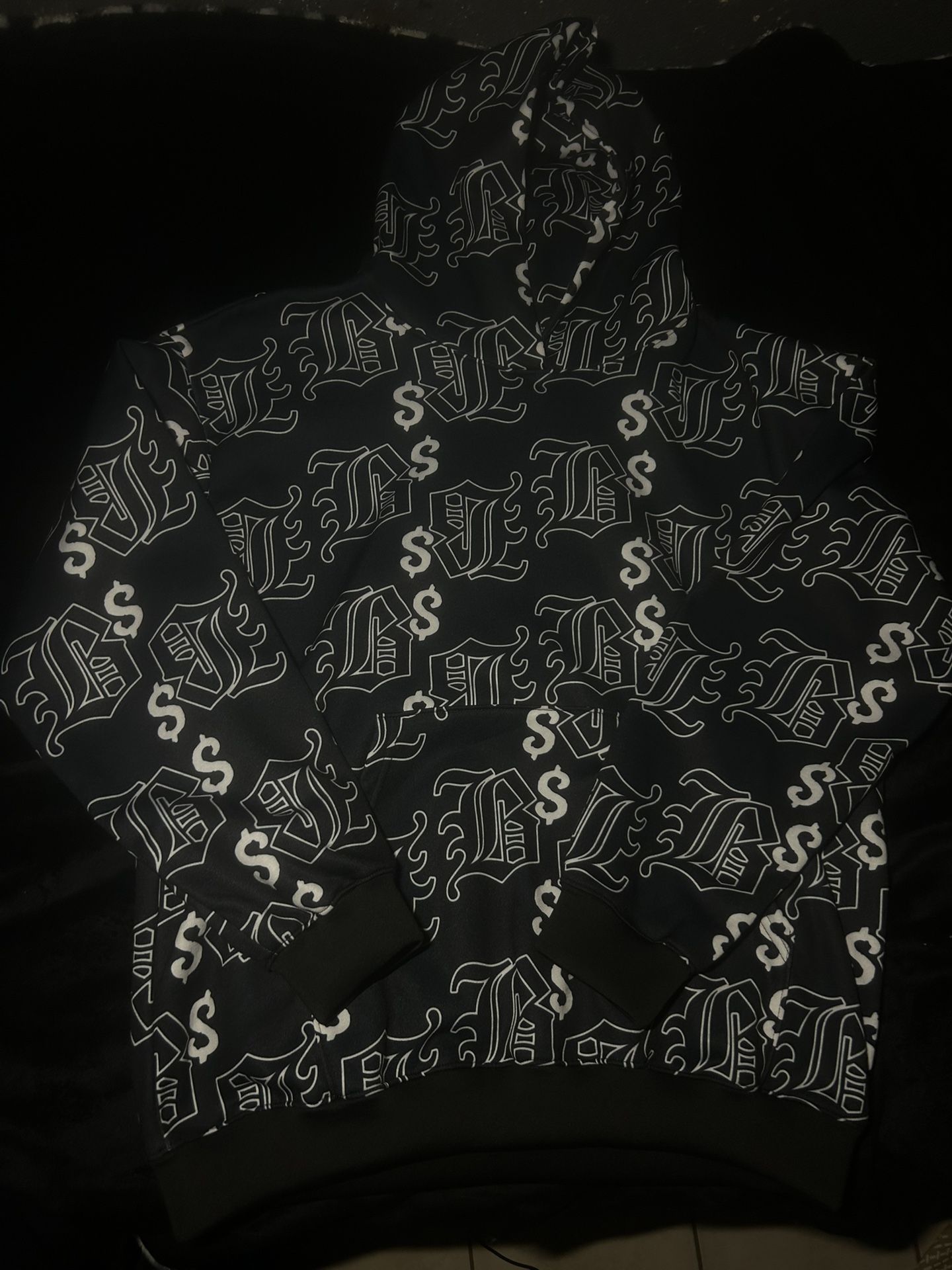 Blue$tripsLa Pullover