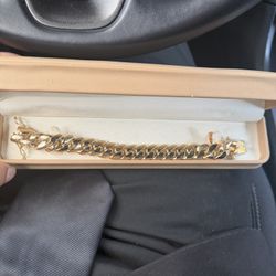 14k Yellow Gold Cuban Link 135 grams 