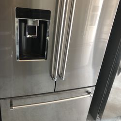 KitchenAid Refrigerator French Door Contuer Deep 