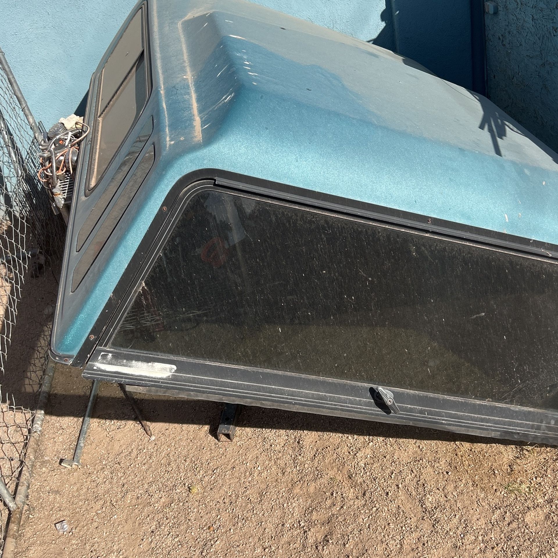 Camper Verde Green Camper