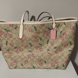 Coach Cherry Heart City Tote 🍒