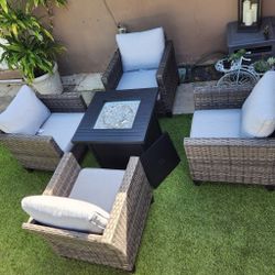 New Fire Pit Patio Set/ Outdoor Furniture/ Conversation Set 