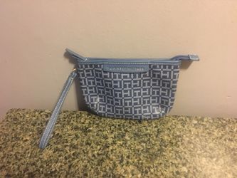 Tommy Hilfiger Wristlet 