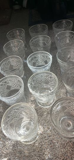 Set Of 14 Vintage Crystal Glass Dessert Cups