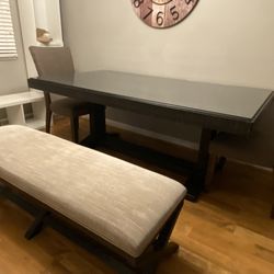 Dinning Room Table