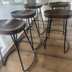 Counter Height Wooden Stools With Black Legs (5)