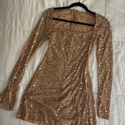 Oh Polly Sequin Dress Size Small 