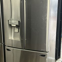 Lg Smudge Proof Stainless Steel French Door Fridge 