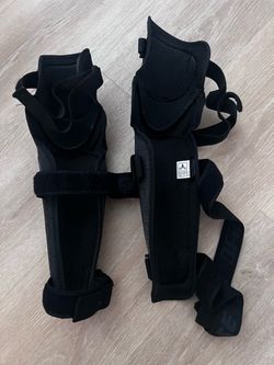 Dainese knee pads