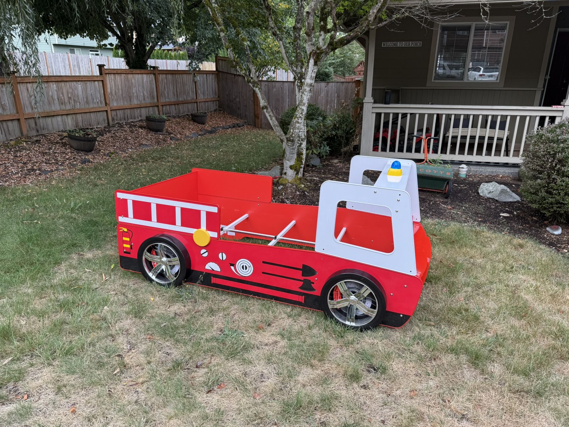 Twin Fire truck bed