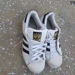 Adidas Size 4 Y Medio 