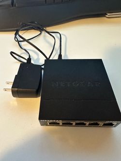 Netgear GS305 5 port switch