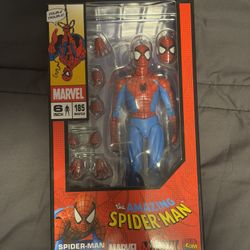 mafex 185 Spiderman