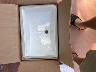 Undermount sink porcelain new inbox never installed