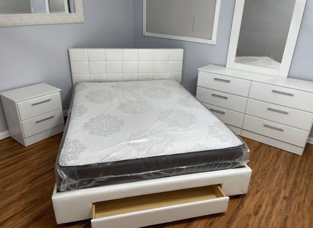 BEDROOM SET ✨️FINANCING AVAILABLE NO CREDIT NEEDED✨️,All Products : American Fashion Style Bags On Sale