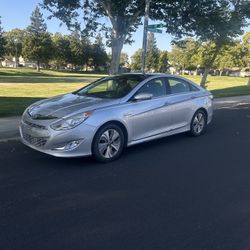 2013 Sonata Hybrid Limited Obo 