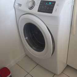 Samsung Washer & Dryer Set – Front Load – Stackable – Excellent Condition”