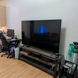 85 Inch TV With Stand 