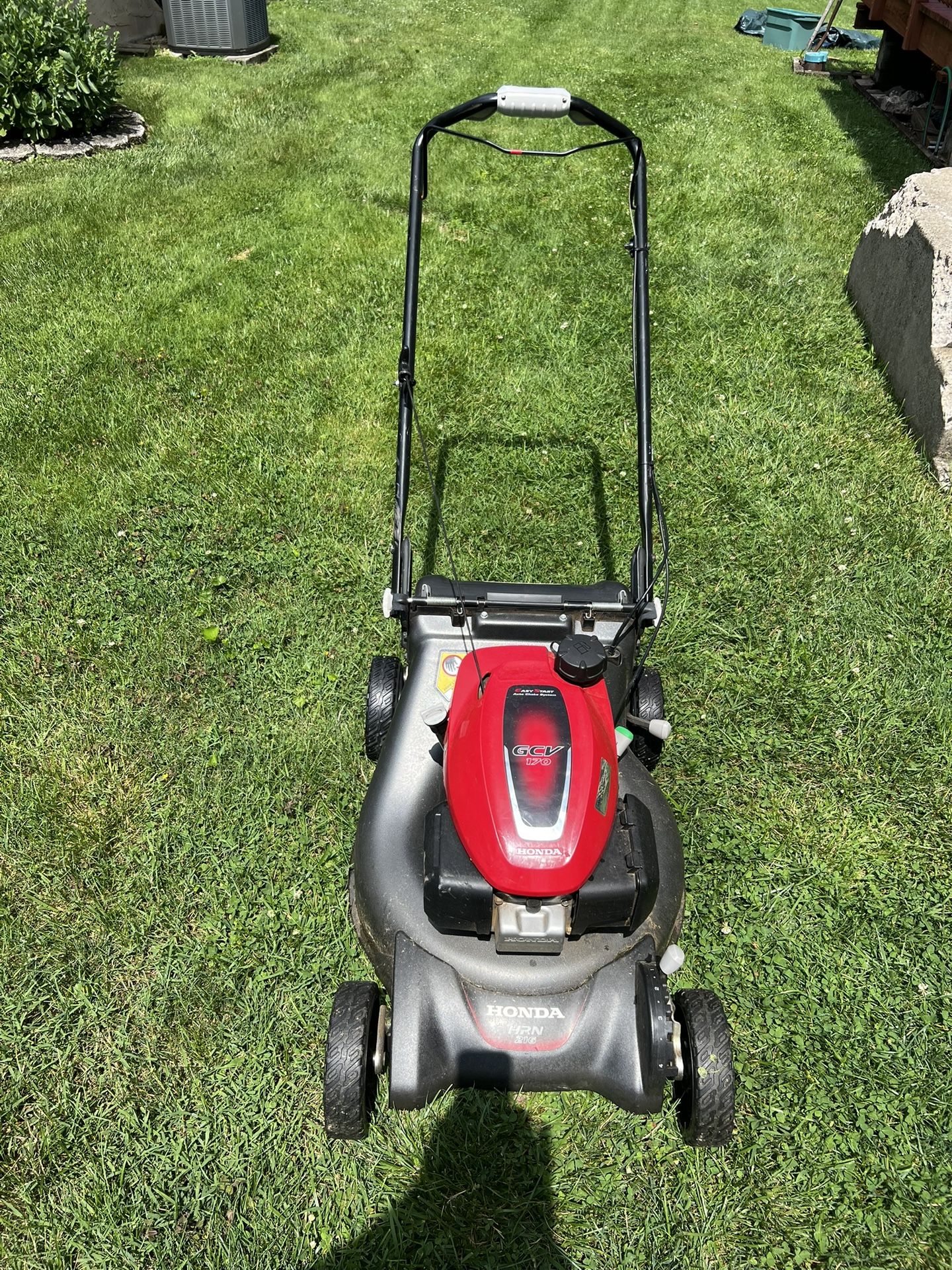 Honda Honda HRN216VKA 21" Lawn Mower w/ Smart Drive $300 Or Best Offer