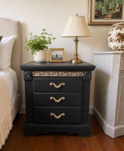 🖤 Raven Black Nightstand - delivery available