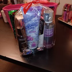 Victoria Secret And PINK BUNDLE  BRAND NEW 