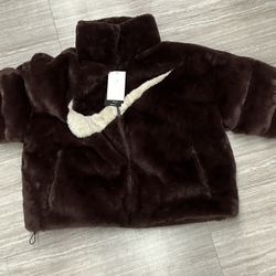 Nike Faux fur Oversized Jacket
