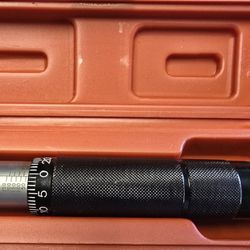 Tekton 1/2" Torque Wrench 