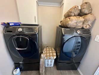 Samsung Washer & Dryer Set with Matching Storage Pedestals