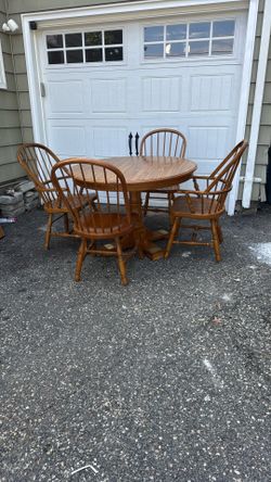 Table And Chair Set With Leaf