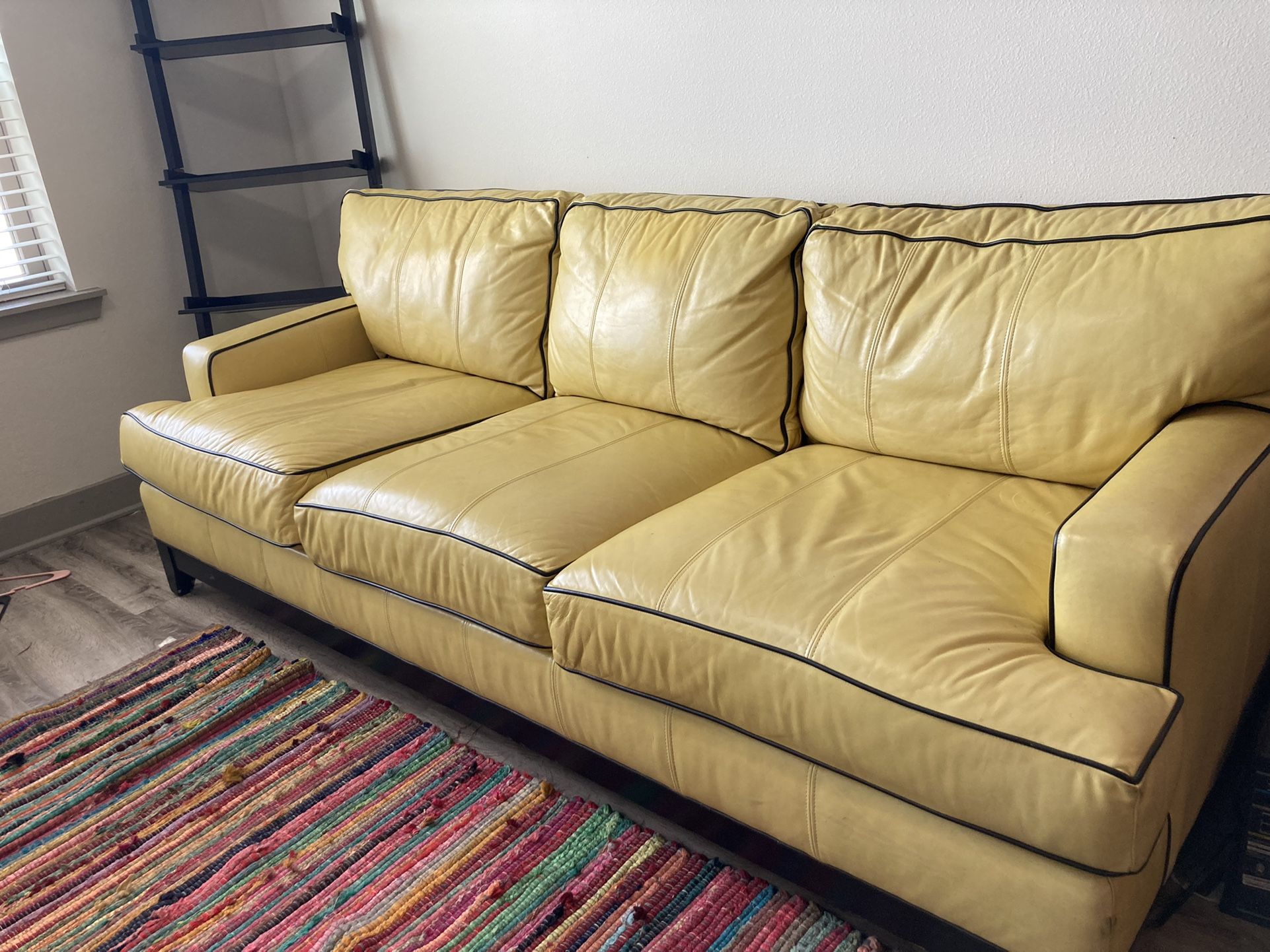 Ethan Allen Yellow Leather Couch Gently Used for Sale in Jacksonville