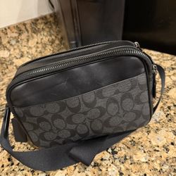 COACH CROSSBODY BAG