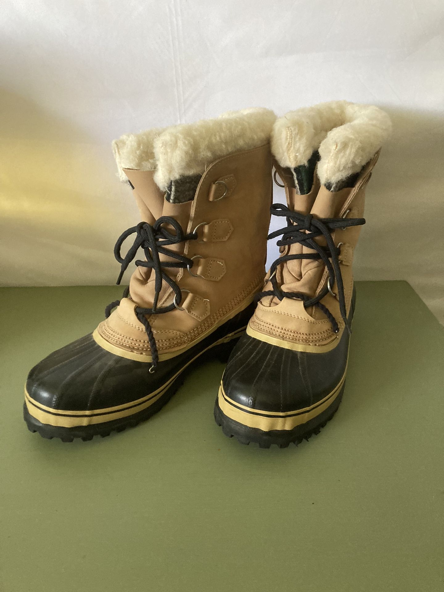 Sorel Caribou Boots
