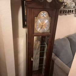 Howard Miller Curio Battery Operated Grandfather Clock
