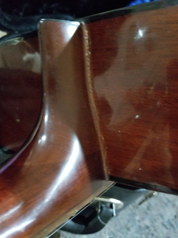 Fender Acoustic Guitar F220SB