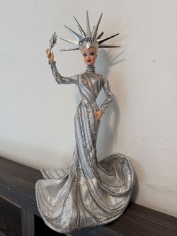 Bob mackie lady liberty Barbie
