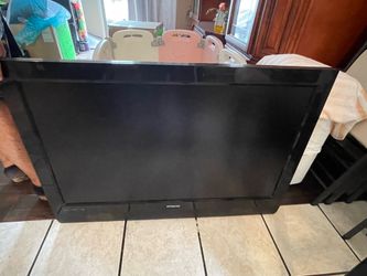 Polaroid 42” TV