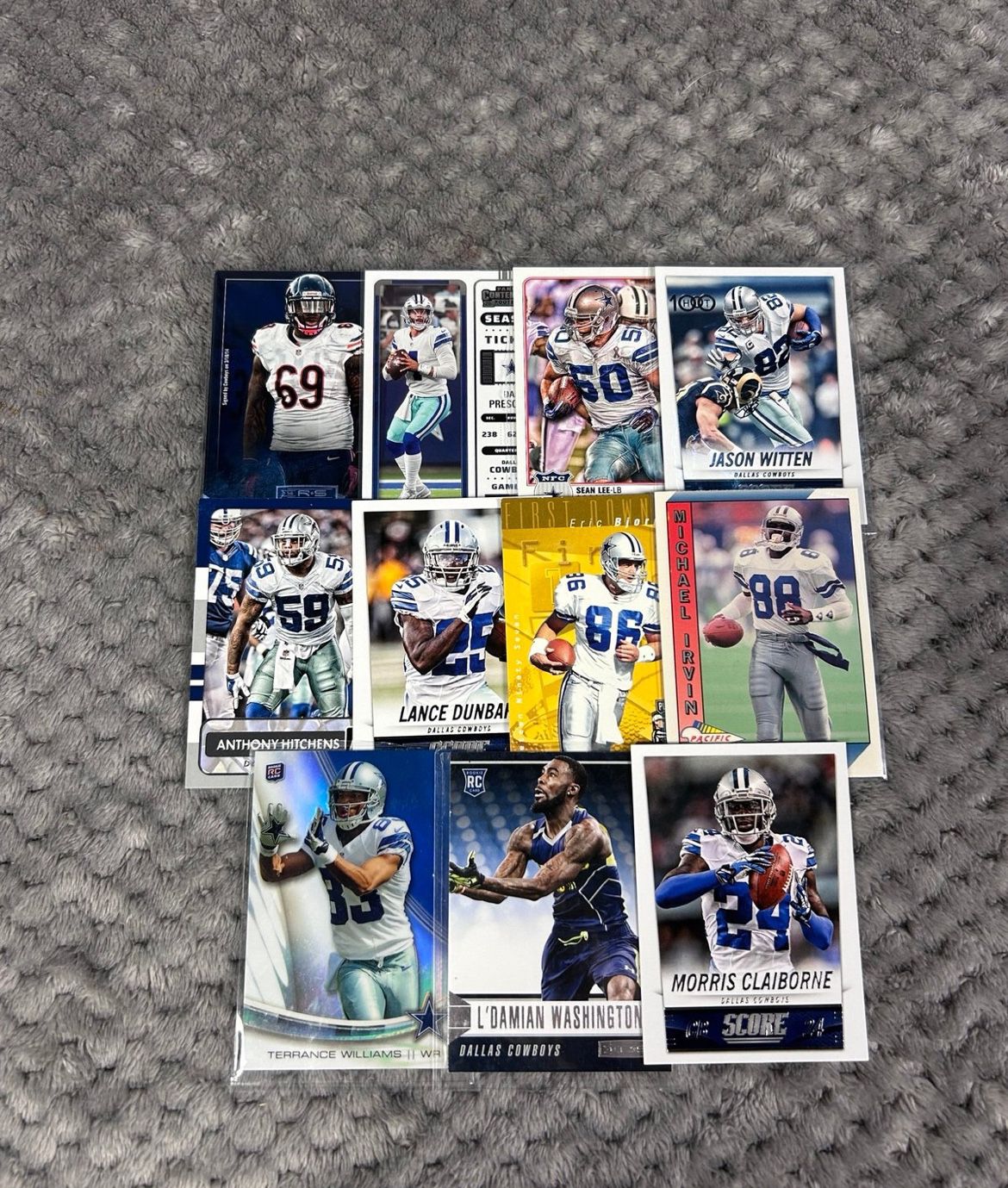 Lot of Dallas Cowboys Football Cards