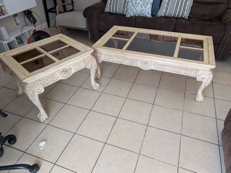 Coffee and end table set