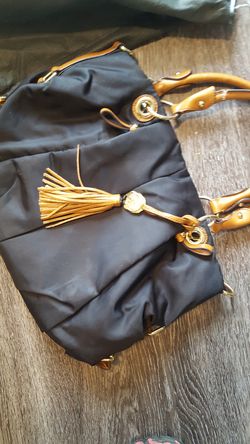 VINCE CAMUTO LADIES PURSE