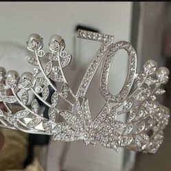 NEW Crow  With Band 70 Year  SALE Only  $20  🍀