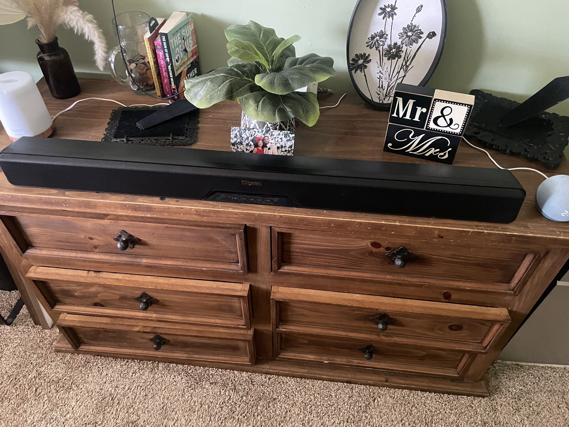 Klipsch Sound bar And Subwoofer