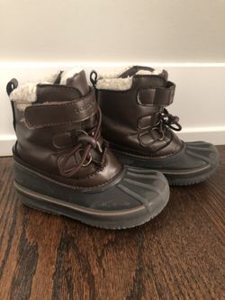 London Fog Boots Size 9