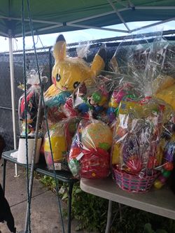 Easter Baskets 
