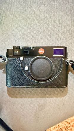 Leica M240 camera body