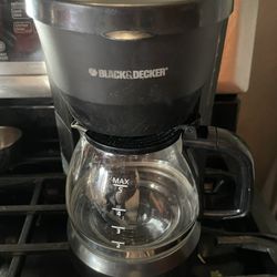 5 Cup ☕️ Coffeemaker Black & Decker La cafetera de 5 tazas 