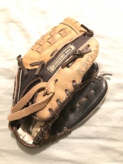 Baseball glove